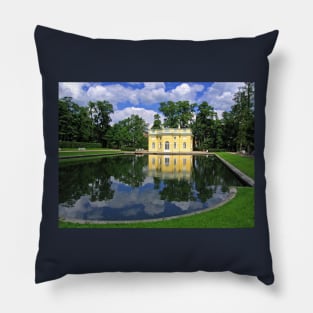 Russia. Tsarskoe Selo. Ekaterininsky park. Pillow