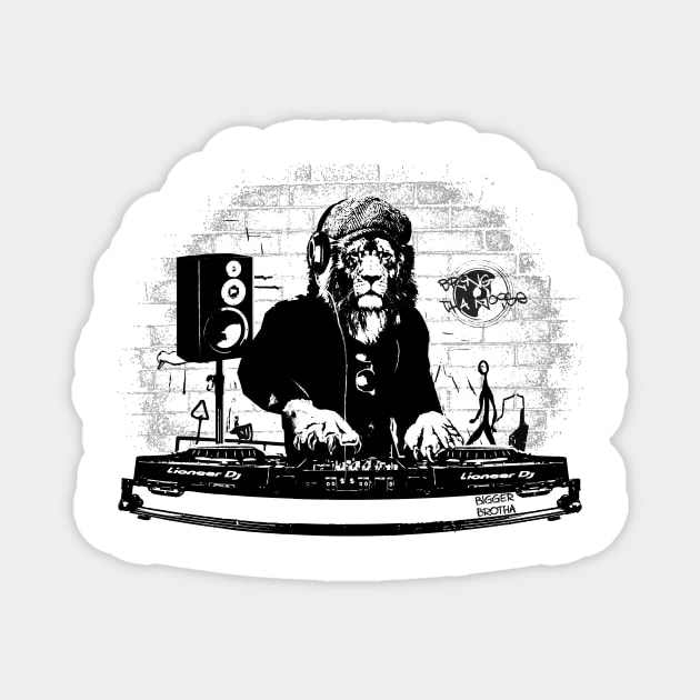 The Lion King of The Decks (Bring Tha Noise DJ) Magnet by BiggerBrotha