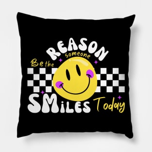 Graduation - Be the reason someone smiles, Pillow