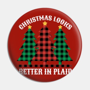 Christmas Looks Better in Plaid // Buffalo Plaid Christmas Trees Pin