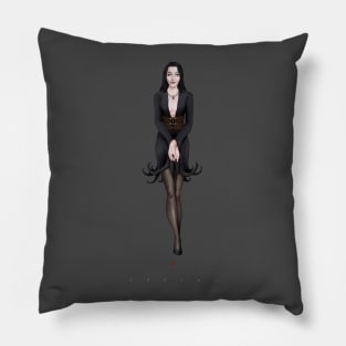 ♂ - Morticia Addams - LOH Pillow