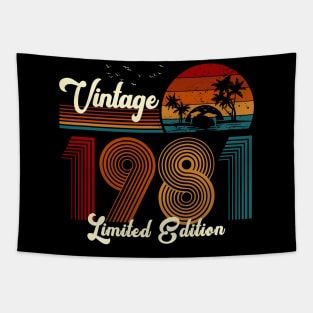 Vintage 1981 Shirt Limited Edition 39th Birthday Gift Tapestry