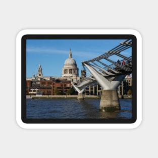 St Paul’s Cathedral and Millennium bridge Magnet