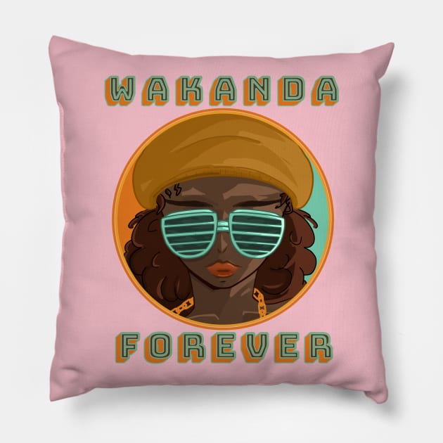 Wakanda forever (2) Pillow by Sarri