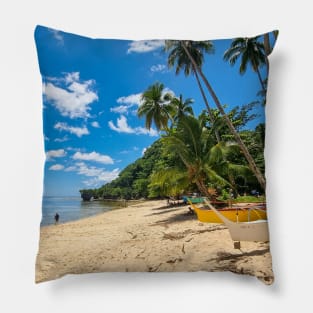 Panaraga Beach, Barobo, Surigao del Sur, Mindanao, Philippines Pillow