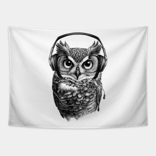 Owl Daring in Black and White Wearing Headphones Tapestry