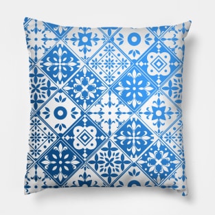 Geometric Mediterranean pattern Pillow