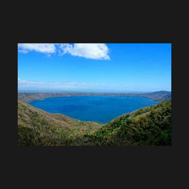 Nicaragua - Masaya Laguna De Apoyo by franck380