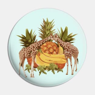 Giraffe Vintage Design Pin