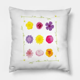 Fleur de G Pillow