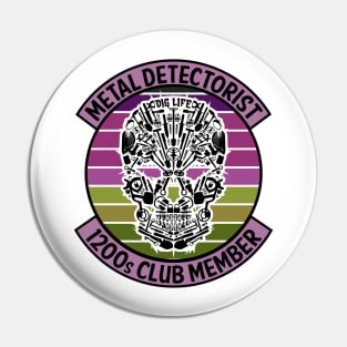 Metal Detectorist - 1200s Club Member Pin