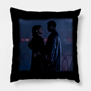 Love Jones - silhouette Pillow