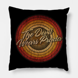 arjunthemaniac, circle retro faded The Devil Wears Prada Pillow