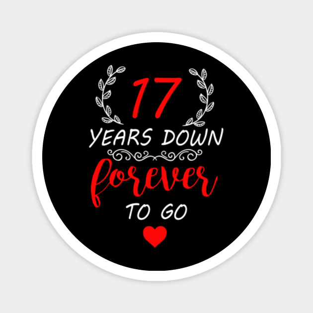 17Th Anniversary Ideas For Him : 17 Romantic Practical ...