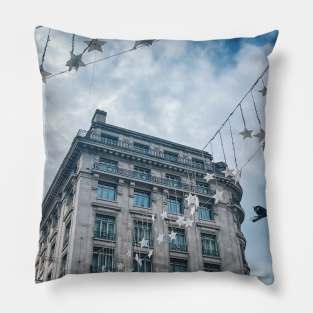 Star garlands above London street Pillow