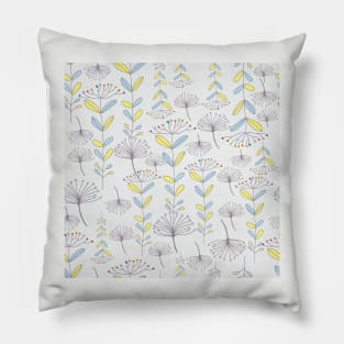 Yarrow floral pattern in Cottagecore style Pillow