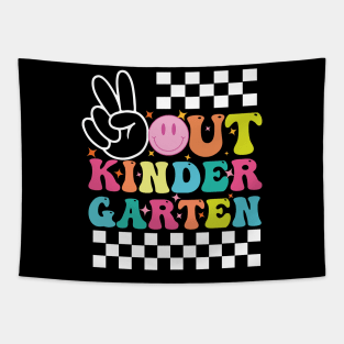 Peace Out Kindergarten, Last Day of School, End of School, Retro Wavy Text, Dots Doodle Tapestry