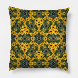 Geometric Daisy Pattern Pillow