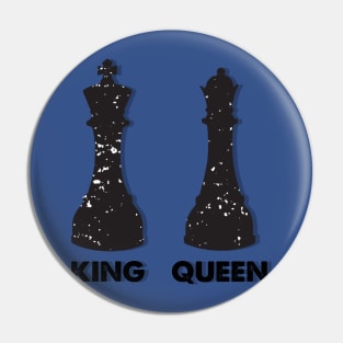 King & Queen Chess figures Pin