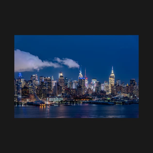 New York Skyline at Night by zinchik