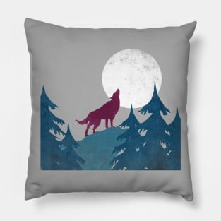 Wolf in the woods Pillow