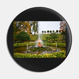 Imperial Peterhof Fountains Russia Pin