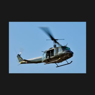 Bell UH-1 Iroquois Helicopter - (Huey) T-Shirt