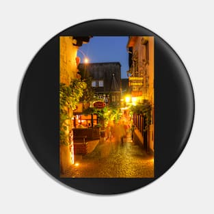 Drosselgasse, Rüdesheim, Rhine, Rheingau, Hesse, Germany, evening Pin