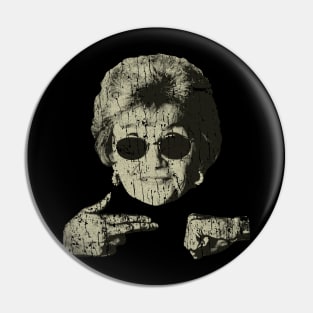 Estelle Getty 70s -VINTAGE RETRO STYLE Pin