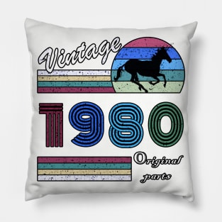 40 Years Old - Made in 1980 - 40th Birthday Men Women Pillow