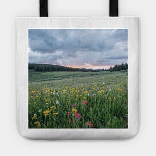 Wildflowers in the breeze II Tote