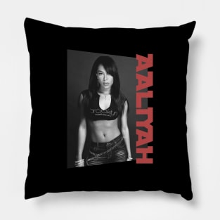 aaliyah classic monochrome Pillow