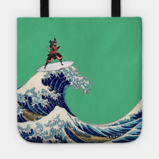 Samurai fight and ride the great wave Tote