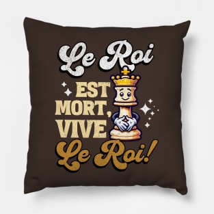 Le Roi est mort, Vive le roi - Vintage Chess King Pillow