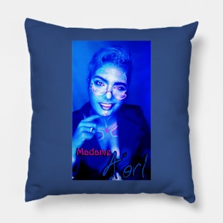 Madame A'ori Pillow