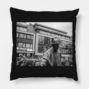 City centre statue Pillow