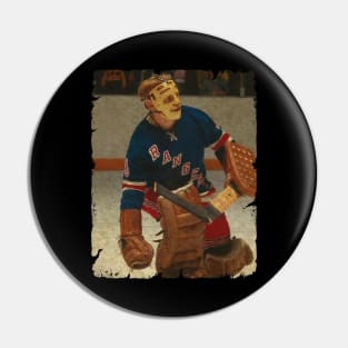 Gilles Villemure, 1974 in New York Rangers Pin