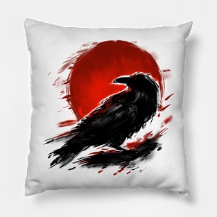 Raven under the sun Pillow