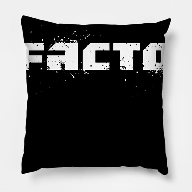 rio crack game Pillow by creatororojackson