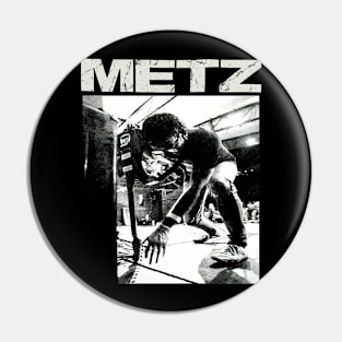 Metz Vintage Pin