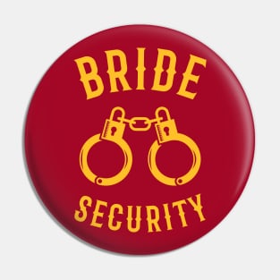 Bride Security – Handcuffs (Hen Party / Gold) Pin