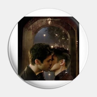 Malec Kiss No Text Pin