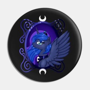 Luna portrait Pin