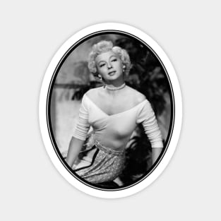 Evelyn Keyes Magnet