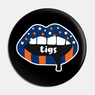 Tigs Lips Pin