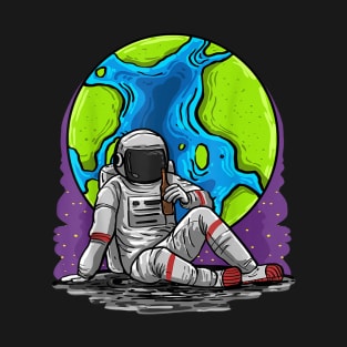 Astronaut Beer Earth Funny Spaceman Drinking Alcohol Gift T-Shirt