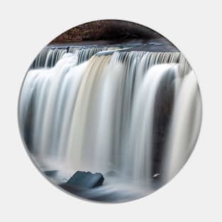 Skandinavian waterfall Pin