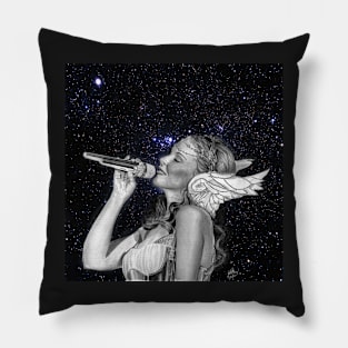 Kylie Minogue: I'm a golden girl, I'm an Aphrodite! Pillow