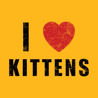 I HEART KITTENS (worn) [Rx-TP] T-Shirt