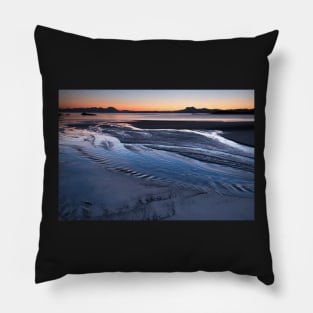 Camas a Charraig Pillow